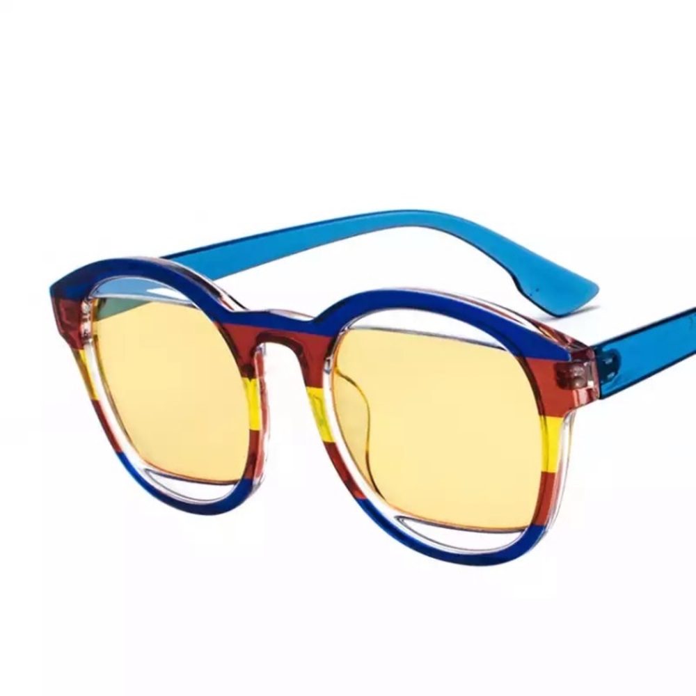NEW 😎 Women’s Sunglasses